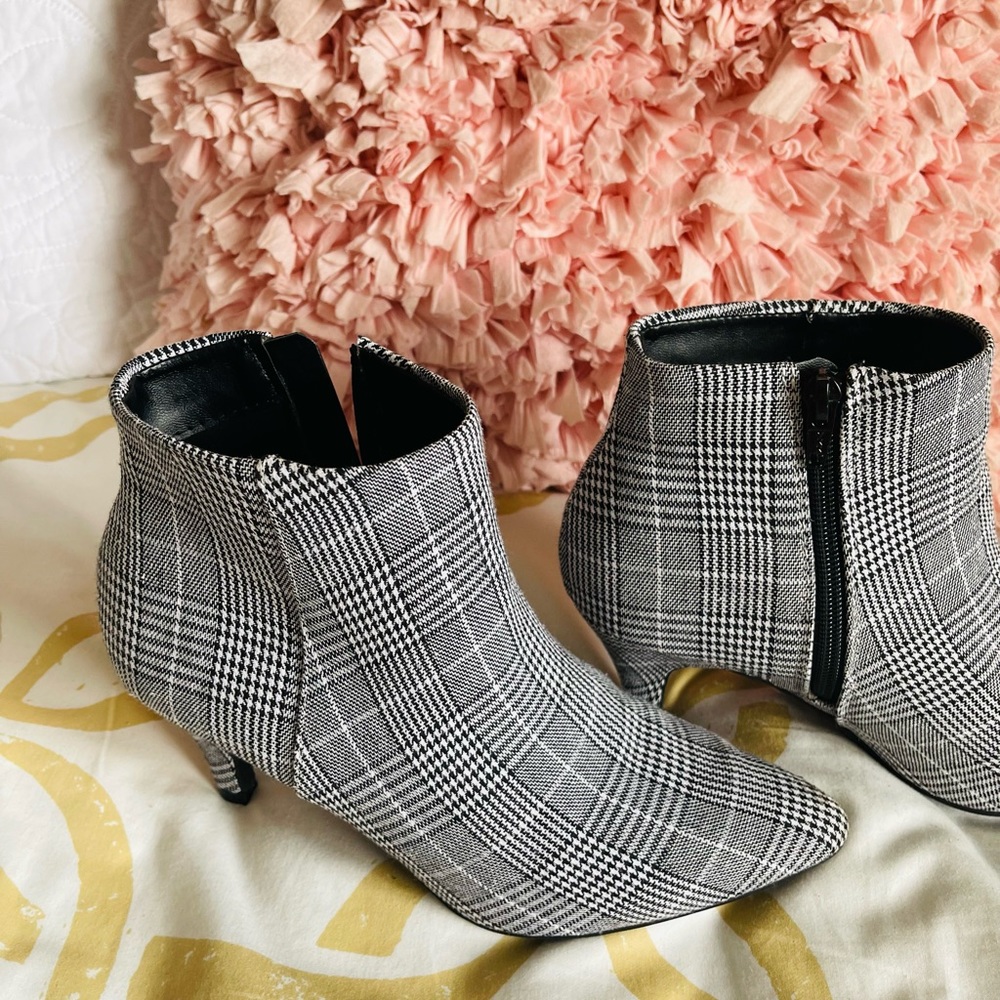 Booties - Picture 8 of 16